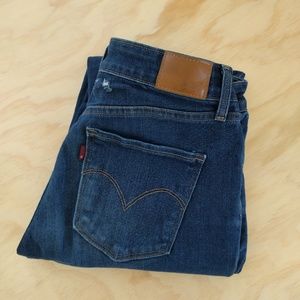 Levi's high rise skinny jeans size 27
